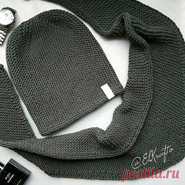 Доброго зимнего утра! ☕ Have  a nice winter morning! ☕ Gün aydın 
Хочу напомнить тем, кто возможно пропустил объявление о том, что этот мужской комплект из шапочки и шарфа-бактуса мы начинаем вязать вместе в приложении Whatsapp 19.12.2016 😉 Присоединяйтесь! И к Новому году у вас будет готов чудесный подарок для вашего любимого мужчины, хранящий тепло ваших рук 🤗 А также приятный БОНУС - возможность связать такой комплект и для себя любимой, в другом размере и цвете. Этот...