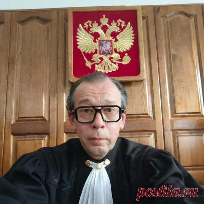 Журналист Григорий Погосян побеседовал с актёром театра и кино Вячеславом Гуливицким о жизни и творчестве, о КВН, детских сказках и его участии в грядущей премьере спектакля по пьесе Шекспира «Много шума из ничего» в ЦДКЖ 2 октября.