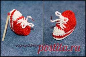 2HandMade  &raquo; Blog Archive   &raquo; Вязанный брилок для ключей &#8211; кеда / Tamborēts atslēgu piekaramais