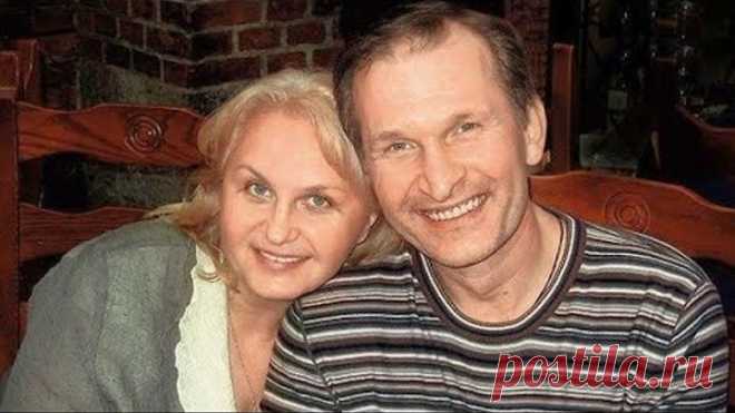 Фёдор Добронравов его жена Ирина, сыновья Виктор и Иван и внучки