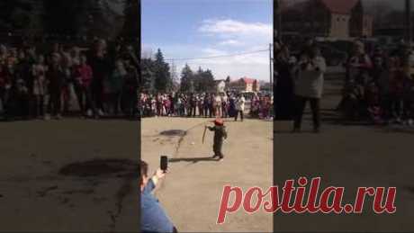 Малец жгет круче чем взрослые!
