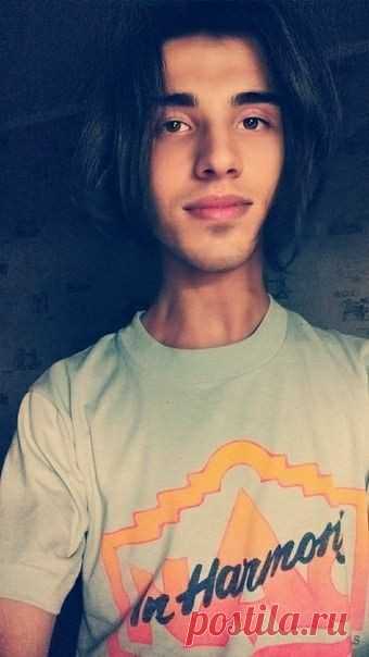 Slava Volk Певец