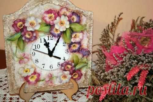 Живописные часы - Декупаж - Рукоделие и творчество - Каталог статей - Рукоделие-мое хобби