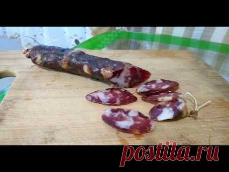 Домашняя сыровяленая колбаса