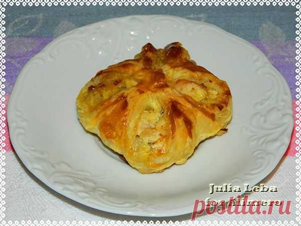 Слойки с курицей | Ваши любимые рецепты