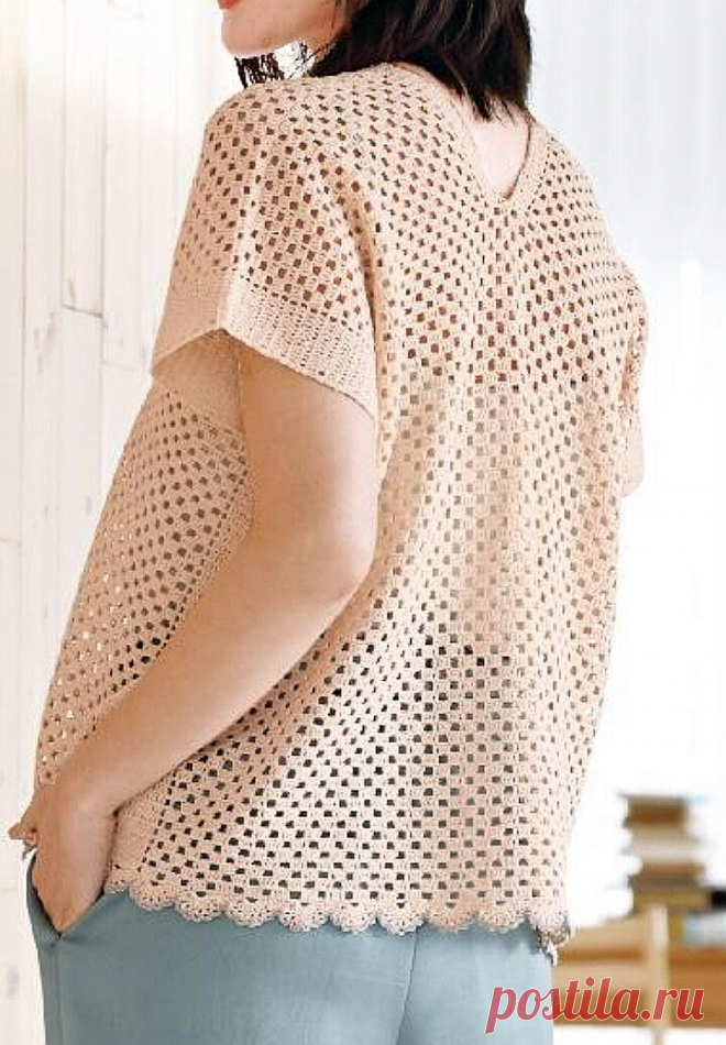 Девушки в коротких кофтах