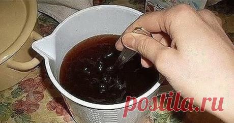 НАСТОЙКА ДЛЯ ВОССТАНОВЛЕНИЯ ЗРЕНИЯ
"...Предлагаю очень хороший рецепт от болезней глаз . Он помогает полностью излечить такие заболевания глаз, как глаукома, катаракта, слезоточивость, близорукость, дальнозоркость и т.д.
Рецепт простой и универсальный, опробованный на себе, когда у меня начало падать зрение (я каждый год прохожу медкомиссию, работаю на железной дороге). И он же помог моей 62-летней маме. Два года назад (к сожалению, слишком поздно) я заметила, что ее правый глаз полностью покрыл