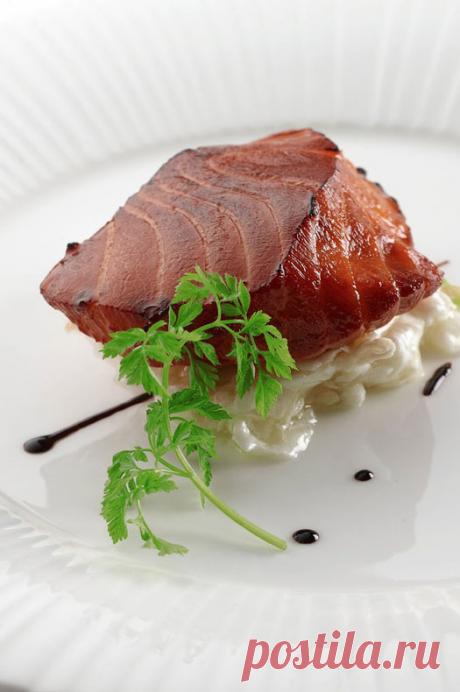 Филе трески в особом маринаде от шефа со звёздами Мишлена - Andy Chef (Энди Шеф) — блог о еде и путешествиях, пошаговые рецепты, интернет-магазин для кондитеров В ноябре я ездил в Гонконг и одним из пунктов посещения стал ресторан Shang Palace, который находится на Коулуне (неостровная часть города). Ресторан несколько лет подряд подтверждает статус двух звёзд Мишлена. Подробнее о самом ресторане я сделаю отдельный пост, где покажу, что я ел. В основном в нём подаётся кита...