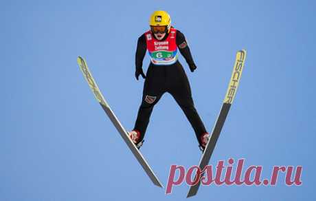 Прыгунья на лыжах с трамплина Кустова не разговаривала с тренерами о задачах на Олимпиаде. Олимпийские соревнования по прыжкам на лыжах с трамплина у женщин пройдут 5 февраля, на 7 февраля запланированы соревнования смешанных команд