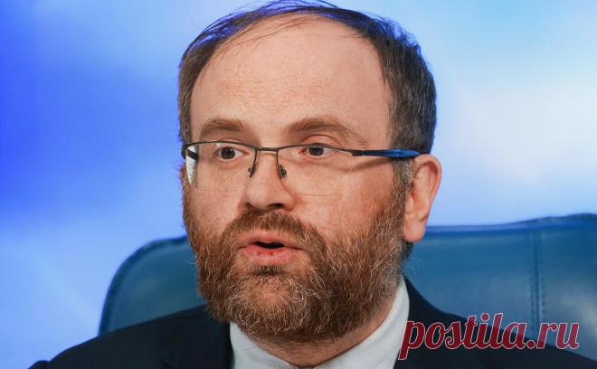 В РПЦ назвали «перебором» призывы уволить проводницу из-за гибели кота. Требования уволить проводницу, выбросившую из поезда на стоянке в Кирове кота Твикса, который впоследствии умер на морозе, являются «явным перебором».