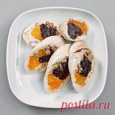Куриный рулет с мандаринами и черносливом! Ингредиенты:
Куриное филе-4 штуки
Мандарины-3 штуки
Орехи грецкие толченые-100 г
Чернослив без косточек-7 штук
Соль-по вкусу
Специи-по вкусу
https://www.instagram.com/p/84pc0ho6WP/