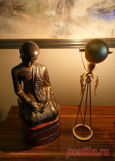 В гостях: Квартира с видом на канал и артистическим характером