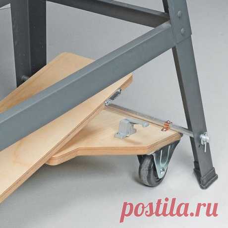 This is so simple for a mobile base for your tools or table. Pict 2 of 3 | Miter sled