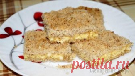 Творожный пирог Обалденно вкусный и красивый творожный пирог к чаю, который съедается так быстро, что даже глазом моргнуть не успеете. Ваши гости будут довольны. А главное, готовить этот необычный и вкусный пирог лег...