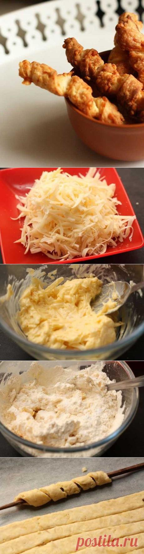 СЫРНЫЕ ПАЛОЧКИ К СУПУ.