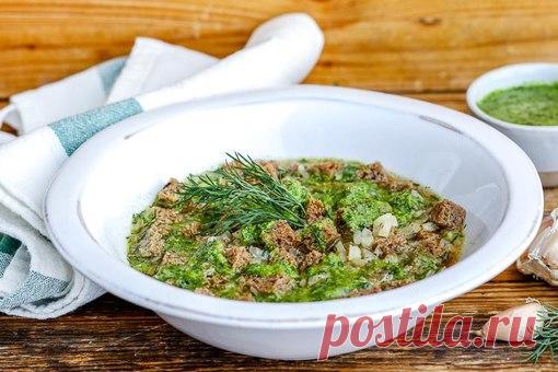 Настоящая тюря с печеным луком! 

 Вам понадобится на её приготовление полчаса времени и: 
 Квас – 1 литр; 
 Чёрствый ржаной хлеб (лучше всего «Бородинский») – 250 грамм; 
Показать полностью…