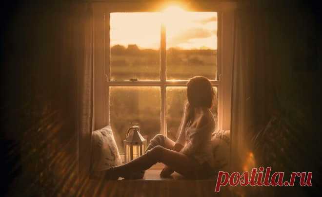 Красивое стихотворение! Однажды ты соскучишься по мне... - interesno.win Однажды ты соскучишься по мне Поймешь, что время учит, а не лечит...