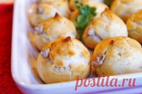 Профитроли с куриной печенью ДОБАВИТЬ КАРТОФЕЛЬ И ПОБОЛЬШЕ ЛУКА ПЕРЕЖАРЕНОГО