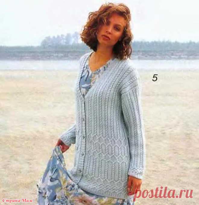 Нежный кардиган с косами.
Размер: 40/42.