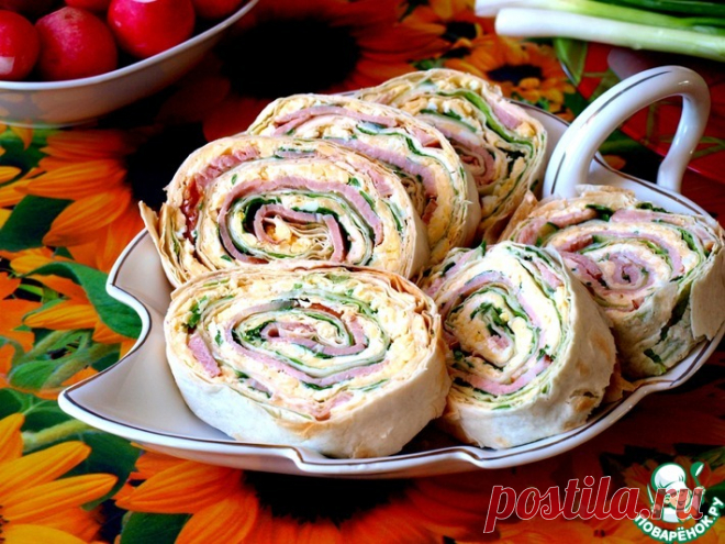 Рулет из лаваша с ветчиной, сыром и огурцами Кулинарный рецепт