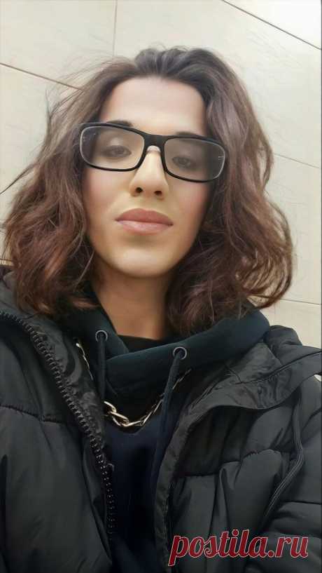 Slava Volk Певец