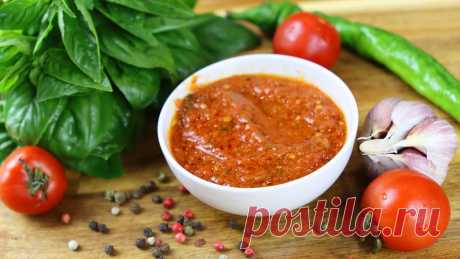 Острый томатный соус с базиликом к мясу, птице и любым мясным закускам.------------------------------------------...