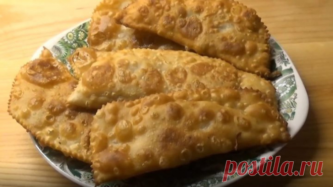 Чебуреки из Алма-Аты. Как в чебуречной.