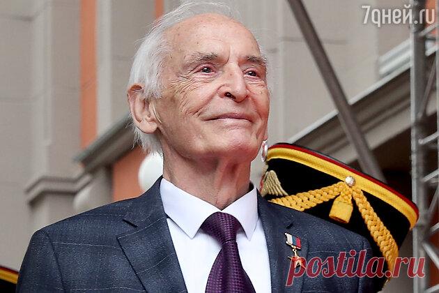 «Он ушел от нас»: не стало Василия Ланового - 7Дней.ру