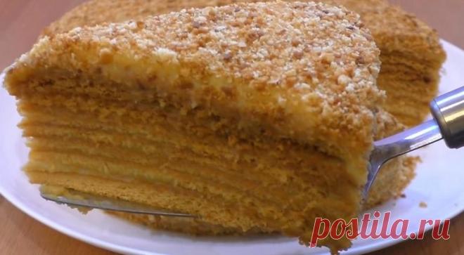 Нарезается как масло и просто тает во рту. Всеми любимый торт «Пчелка».