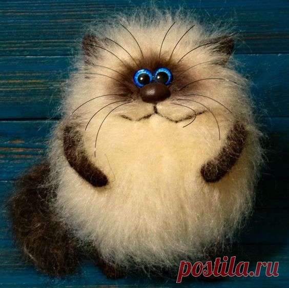 м