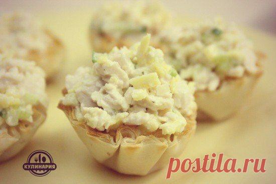 КУРИНЫЙ САЛАТ В НЕЖНЫХ ТАРТАЛЕТКАХ » В сети – себя просвети!