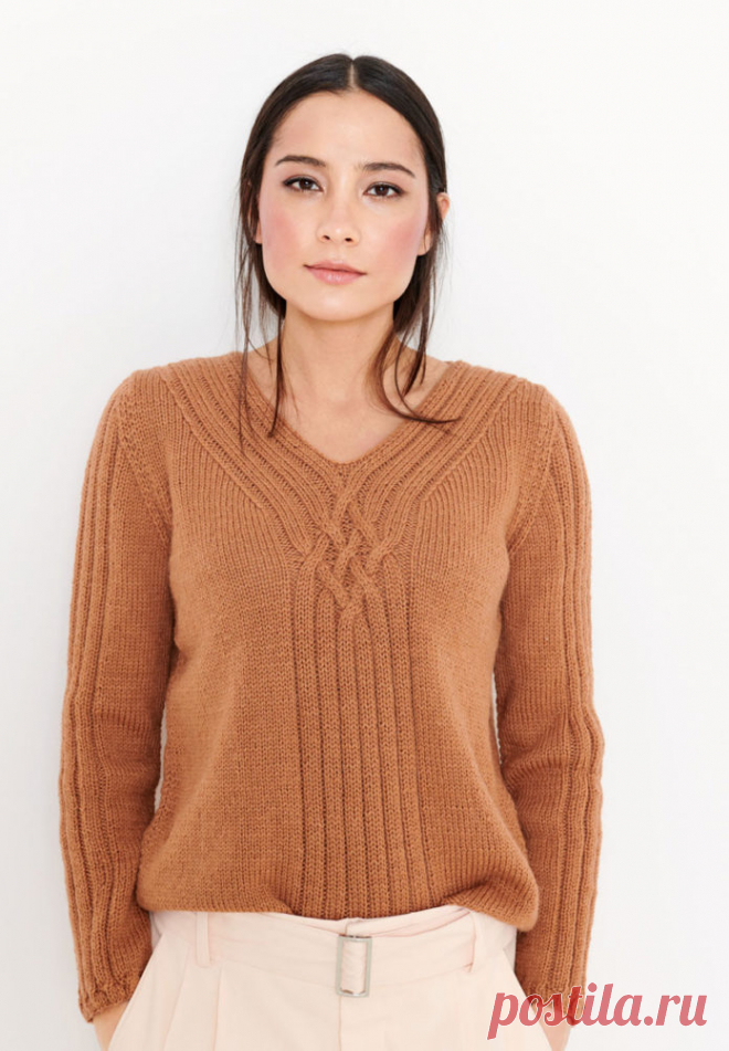 Пуловер спицами с переплетением у горловины - Портал рукоделия и моды