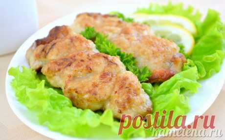 Косички свиные 
Отбивные из свинины в виде косички, маринованные в горчице и лимонном соке.
Ингредиенты:


500 г свинины
100 г лука
1 ч.л. горчицы
половина лимона
соль
перец
мука для обваливания
растительное масло д…