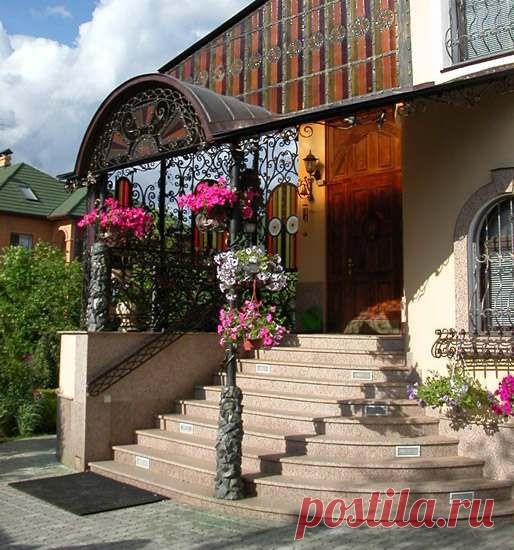 (+1) тема - Оформление крыльца красивыми цветами | Роскошь и уют