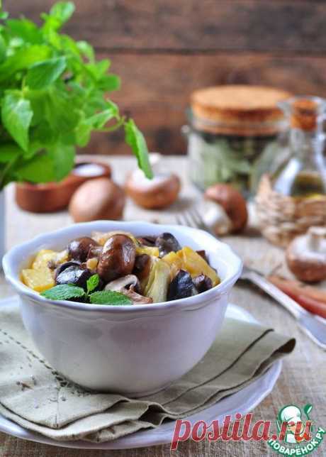 Жареные утиные желудки с луком-пореем и грибами - кулинарный рецепт