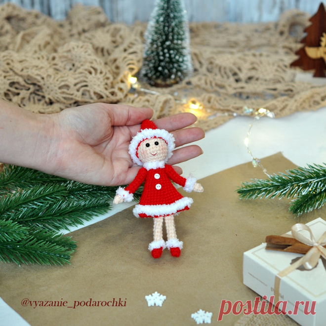 PDF Ангелок на ладошке крючком. FREE crochet pattern; Аmigurumi toy patterns. Амигуруми схемы и описания на русском. Вязаные игрушки и поделки своими руками #amimore - ангел, маленький ангелок, рождественский ангелочек, кукла, куколка, украшение к 14 февраля.