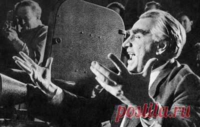 От Рабоче-крестьянского театра к "советскому Голливуду": путь Григория Александрова. 24 апреля исполняется 85 лет с выхода фильма "Волга-Волга", ставшего классикой советского кино и символом своей эпохи. Рассказываем, как складывалась судьба его создателя