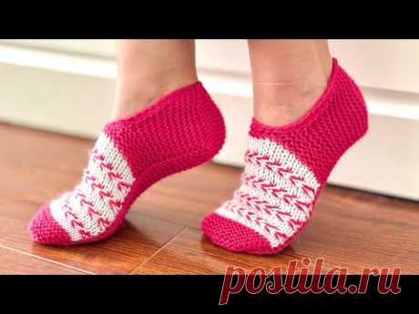 ОЧЕНЬ ПРОСТЫЕ СЛЕДКИ спицами БЕЗ ШВА! Мастер класс для начинающих KNITTING SLIPPERS