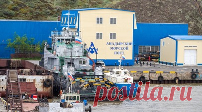 Два человека пострадали при взрыве на танкере около Анадыря. Анадырский морской порт заявил, что два человека пострадали при хлопке паров горючей жидкости на танкере «Онемен» неподалёку от Анадыря. Читать далее