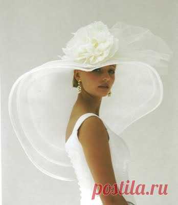 BRIDE CHIC: 8/1/10 - 9/1/10