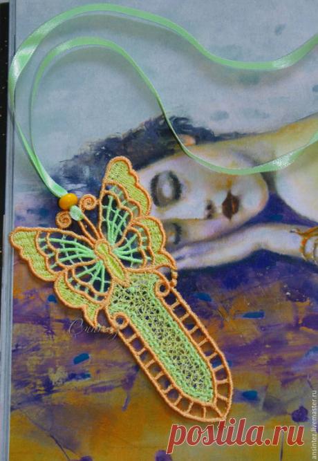 Купить Книжная закладка вышитая Воздушная бабочка закладка для книг - вышитая закладка, закладка для книг