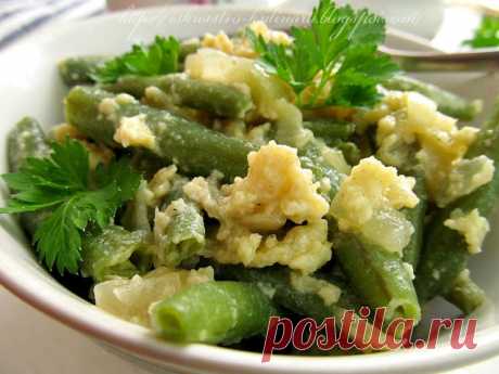 Постигая искусство кулинарии... : Стручковая фасоль с яйцом.