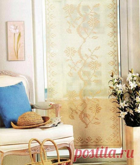 Штора с цветами.