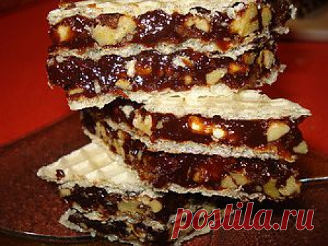 ФЛУДН - бесподобно вкусный десерт с вафлями, грецкими орехами, мёдом. Но очень калорийно!