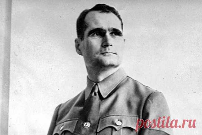 Загадочный перелет Гесса