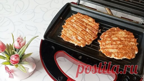 Со вкусом Маши | Крабовые палочки покупаю часто и готовлю из них вкусный завтрак за 10 минут. Оладьи из крабовых палочек, быстрый рецепт