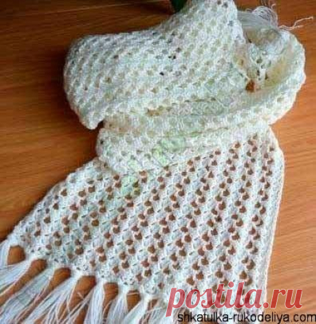Ажурный шарф крючком Ажурный шарф с бахромой крючком. Шарф крючком для начинающих.