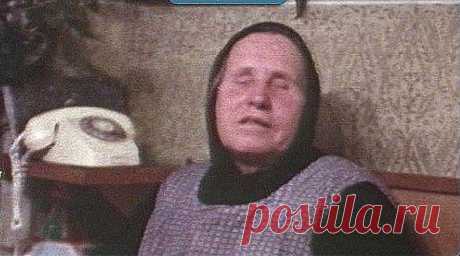 1. Никогда не ешьте и не пейте из разбитой, треснувшей посуды, 
если не хотите, чтобы от вас ушла удача, благополучие и достаток, и пришло несчастье. Как посуда треснула, так и жизнь может треснуть. 
Поэтому лучше сразу выбросить посуду, если на ней появилась хоть маленькая трещина, или сколы по краям.

 
2. Если хотите, чтобы в дом пришла удача, храните в доме как талисман монетки других государств, но только серебристого цвета. Чтобы в вашей жизни началась новая, счастли...