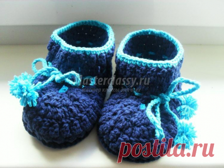 Вязаные пинетки крючком с помпонами. Мастер-класс с пошаговыми фото