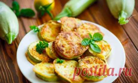 Кабачки жареные на сковороде — 11 быстрых и вкусных рецептов | Кулинарная книга | Дзен
